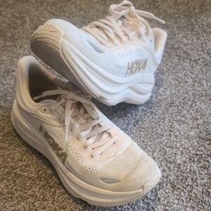 Hoka Bondi 9 Women's Cream Size 5.5